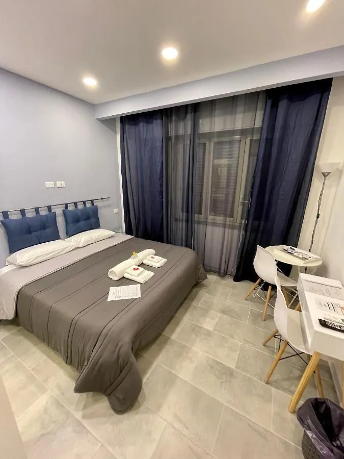 Ri.Mo'S Rent Room Palermo Italien